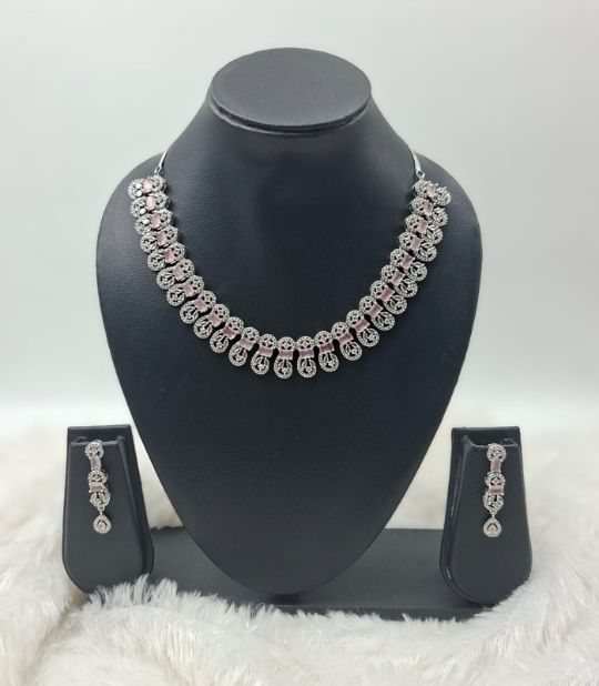 Womens and girls necklace set for weddding