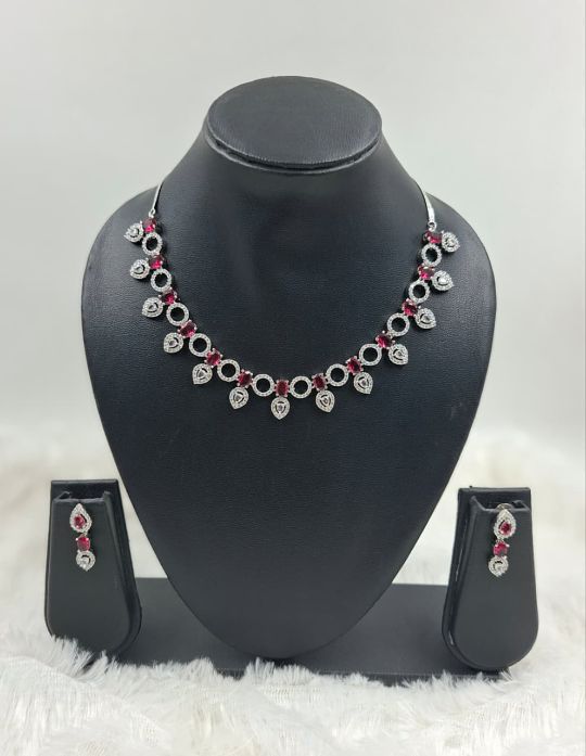 Womens and girls necklace set for weddding