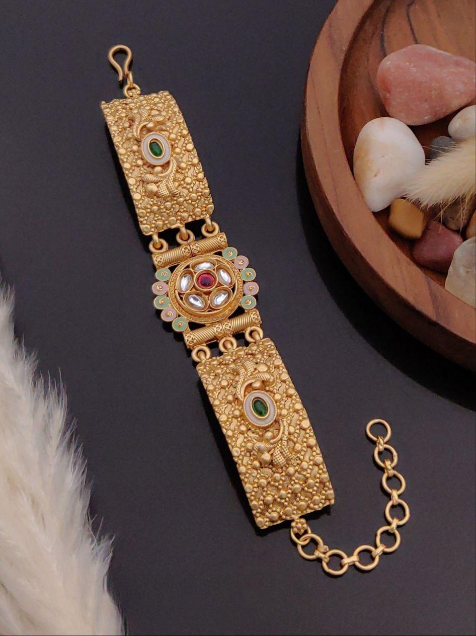 Gold plated rajvadi bracelet