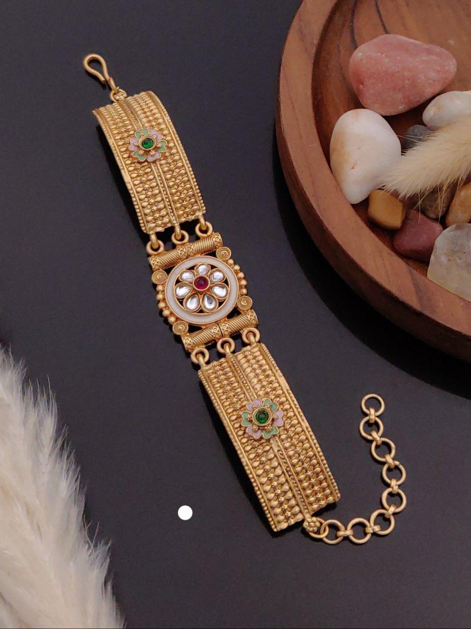 Gold plated rajvadi bracelet
