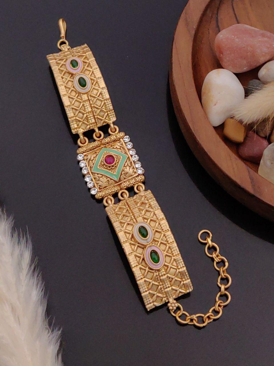 Gold plated rajvadi bracelet