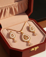 Premium quality daily use rose gold AD pendants chain set