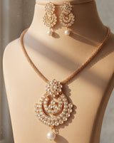 Pearl gold plated necklace set