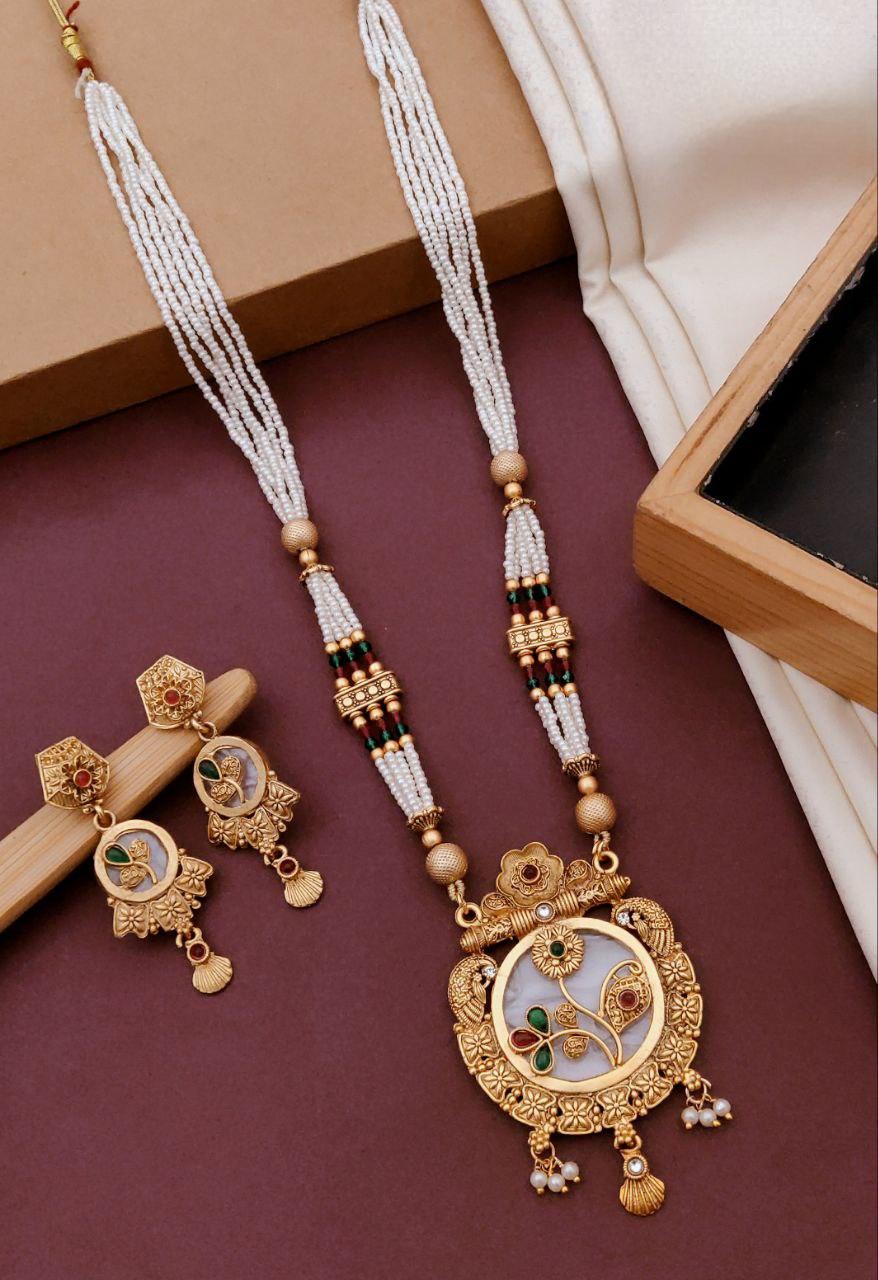 Gold plated rajvadi mala pendants chain set