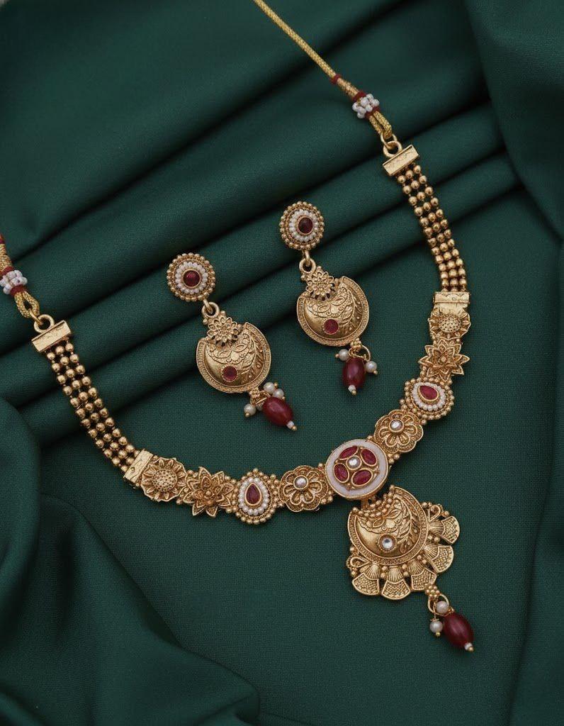 Gold plated rajvadi set