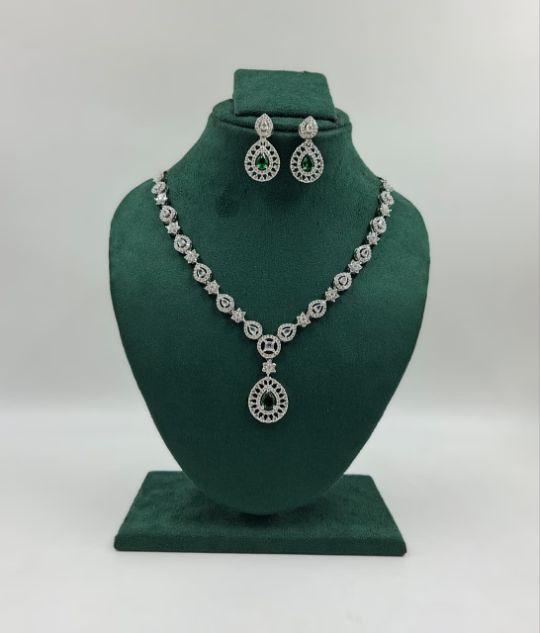 Womens and girls necklace set for weddding multicolor