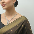 Womens and girls necklace set for weddding